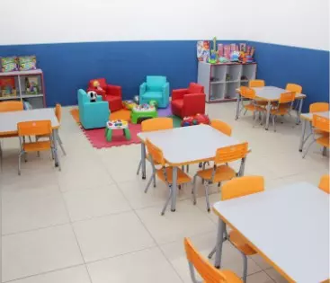 Prefeitura Reinaugura Escola Revitalizada no Bairro Diquê